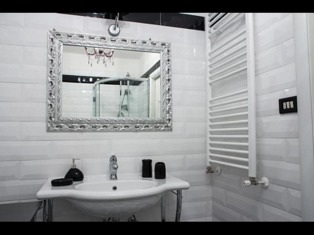 Portobello Appartamento 3 Camere 3 Bagni Taranto Rom bilde